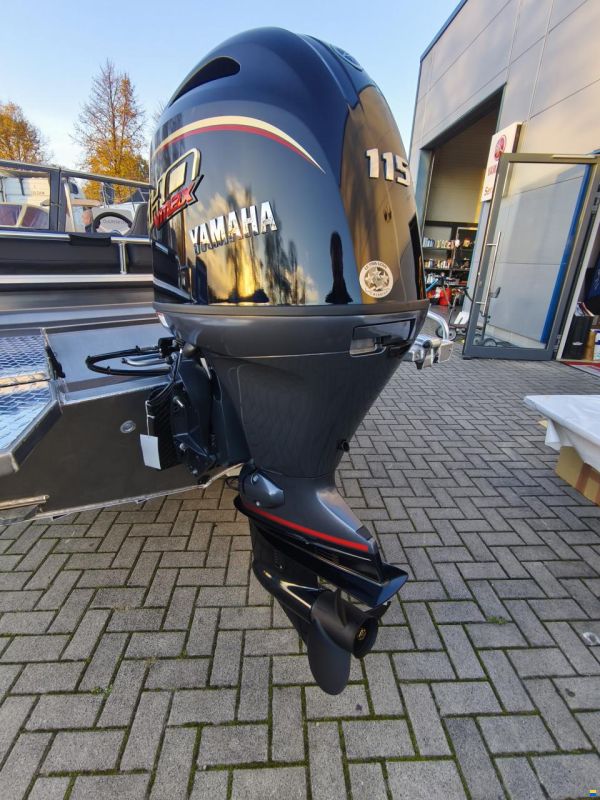 UMS-Boat UMS 545 DC PRO