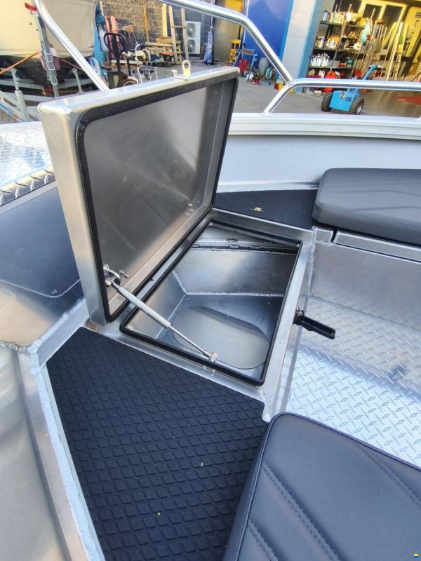 UMS-Boat UMS 545 DC PRO