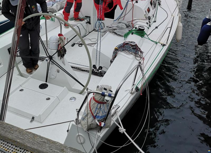 J Boats 112E