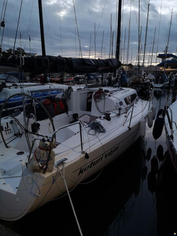 J Boats 112E