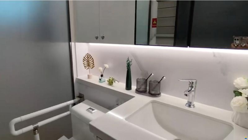 River Yacht HB-1200