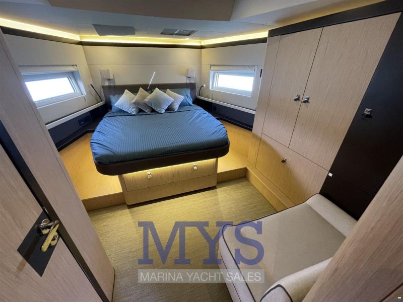Beneteau OCEANIS YACHT 62