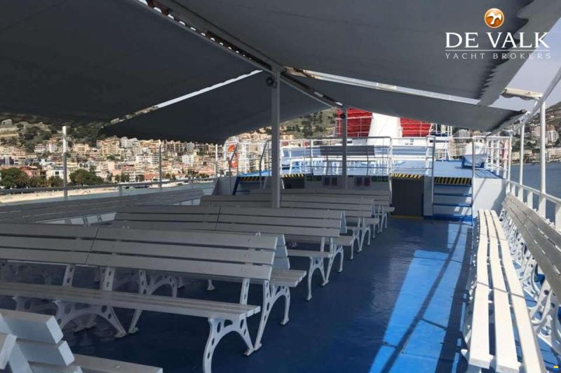CAR/PASSENGERS FERRY 40