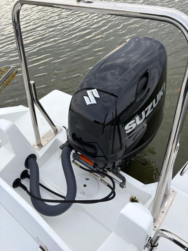 Beneteau Flyer 6 Sundeck