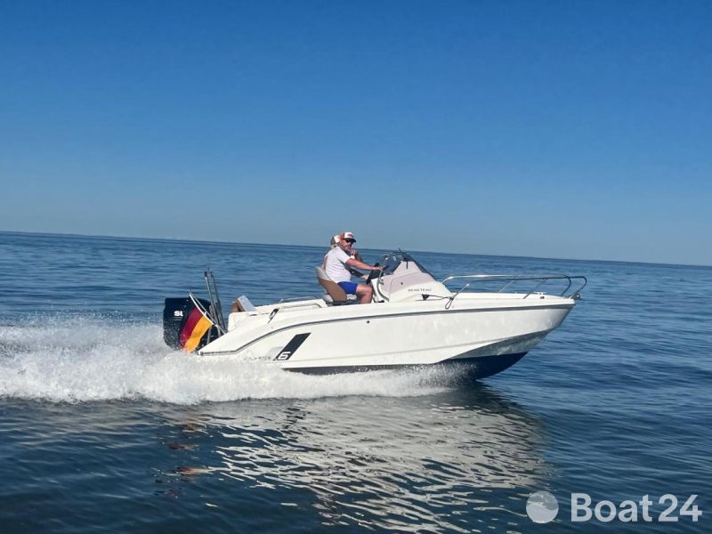 Beneteau Flyer 6 Sundeck