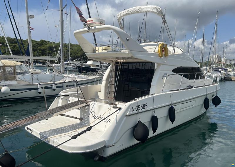 Azimut 40 Fly
