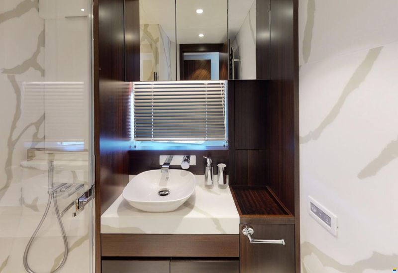 Sunseeker Manhattan 68