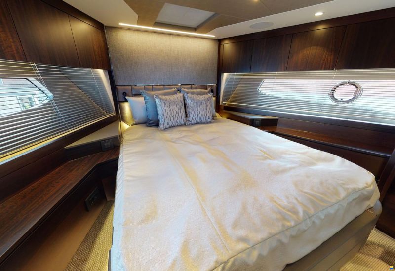 Sunseeker Manhattan 68