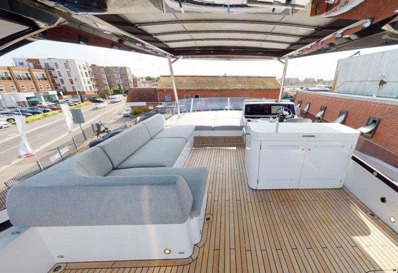 Sunseeker Manhattan 68