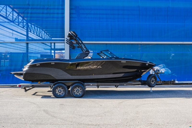 MasterCraft NXT23 | 2026 | black