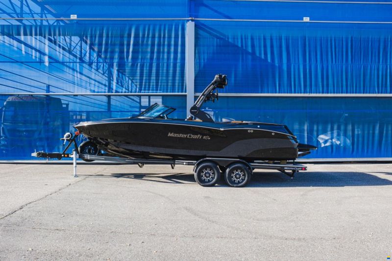 MasterCraft NXT23 | 2026 | black