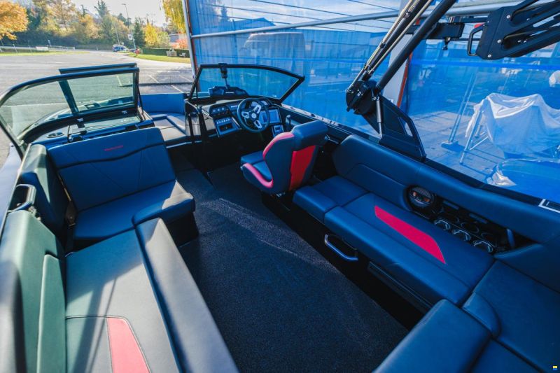 MasterCraft NXT23 | 2024 | Black