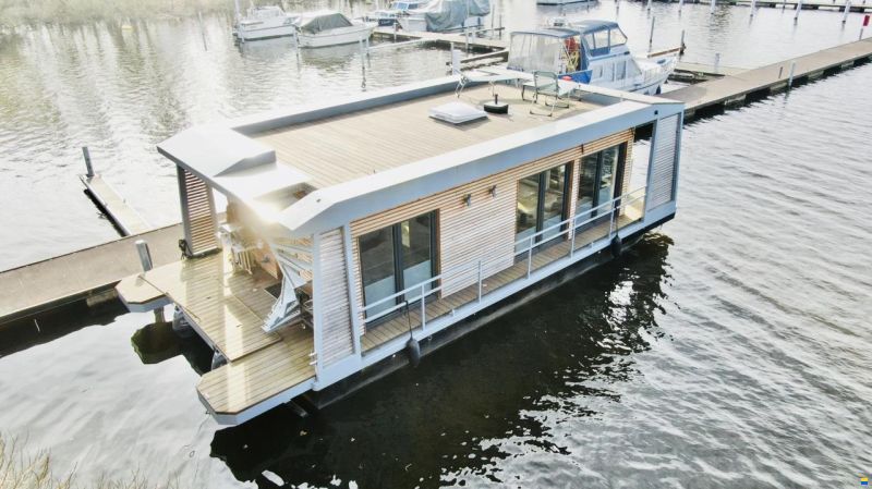 Jacko Schiffbau Luxus Design Hausboot