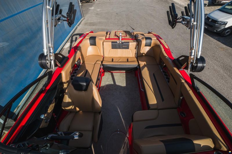 MasterCraft X22 | 2022 | red-int.beige