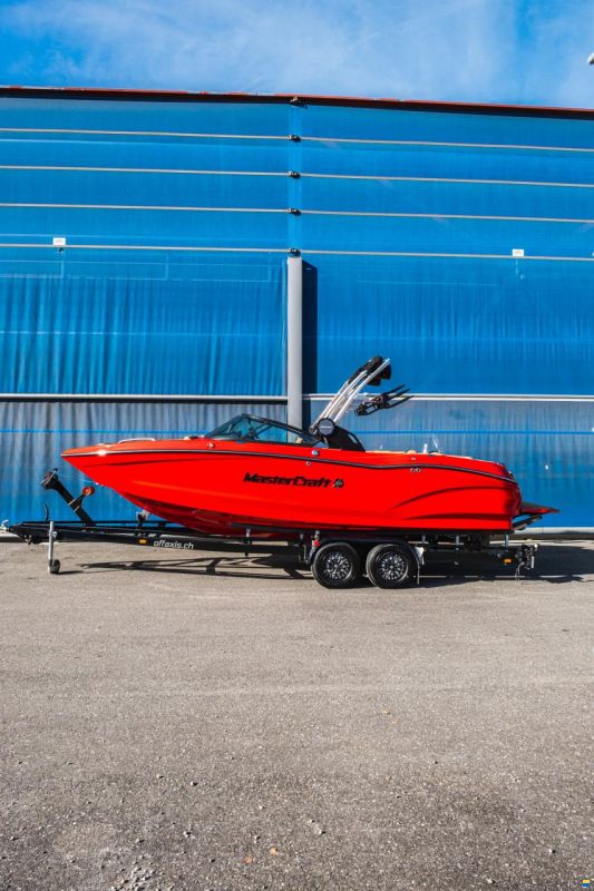 MasterCraft X22 | 2022 | red-int.beige