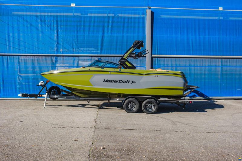 MasterCraft XStar | 2023 | vert & gris