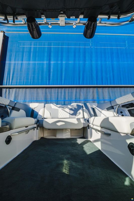 MasterCraft XT24 | 2023 | wht-turquoise