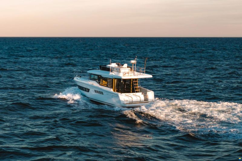 Beneteau Swift Trawler 37 Fly, 2027 NEW BOAT