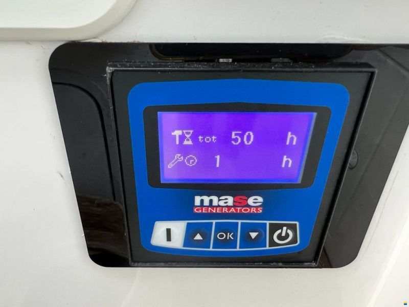 Innovazione & Progetti Mira 44 HT SC