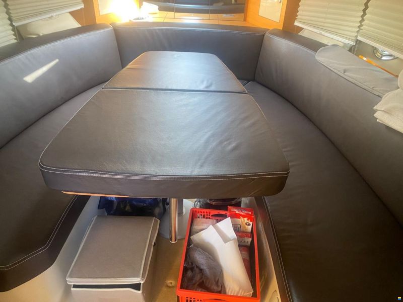 Cranchi Endurance 33
