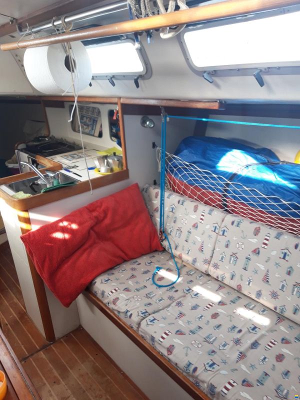 J Boats J39