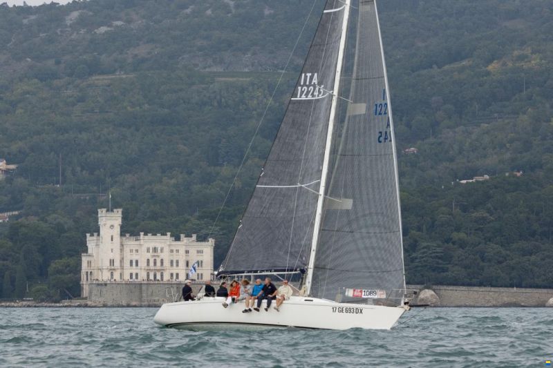 J Boats J39