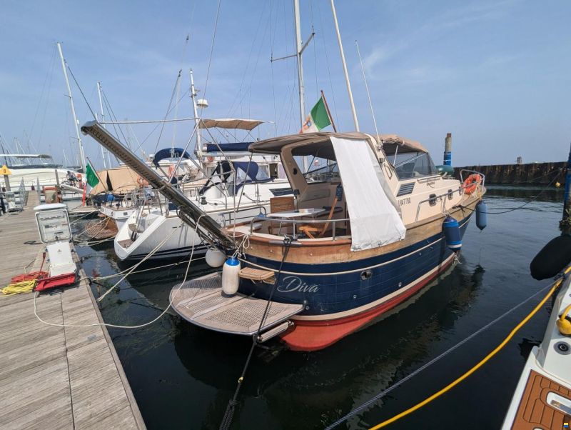 Apreamare Smeraldo 9 Semicabinato