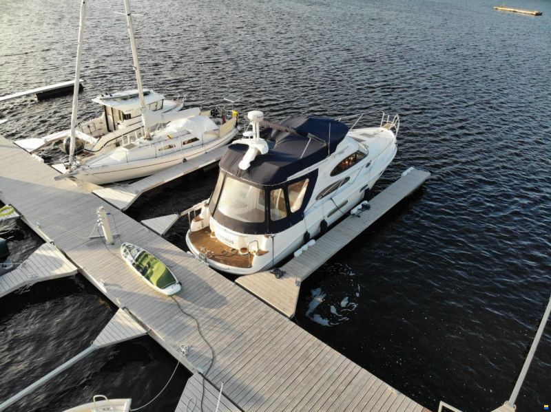 Sealine F 37