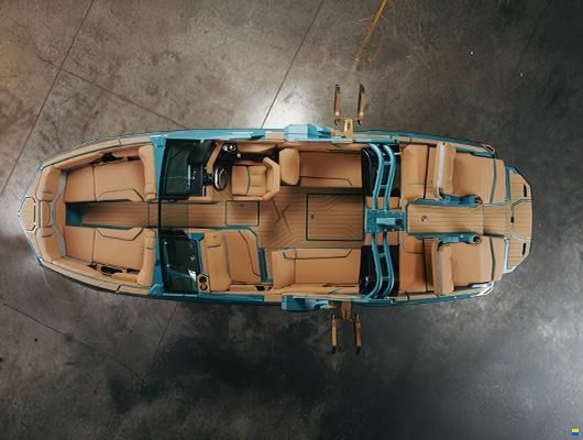 MasterCraft X24 "The New Revolution" !