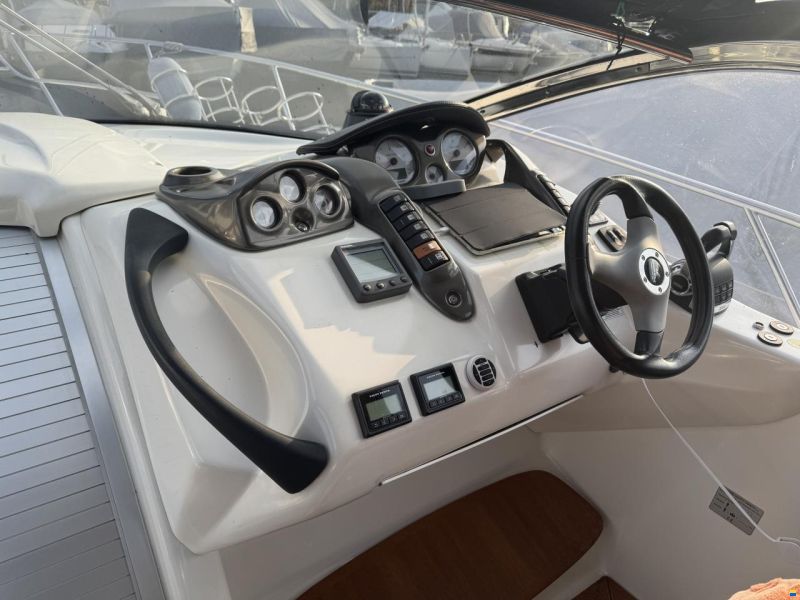 Cranchi 33 Endurance | bestes Boot 2012