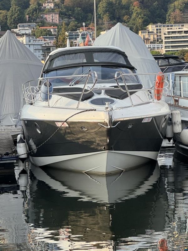 Cranchi 33 Endurance | bestes Boot 2012
