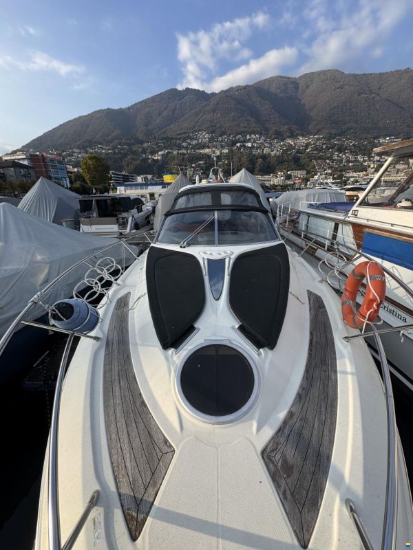 Cranchi 33 Endurance | bestes Boot 2012