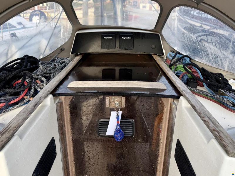 Beneteau Oceanis 350