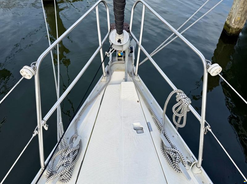 Beneteau Oceanis 350