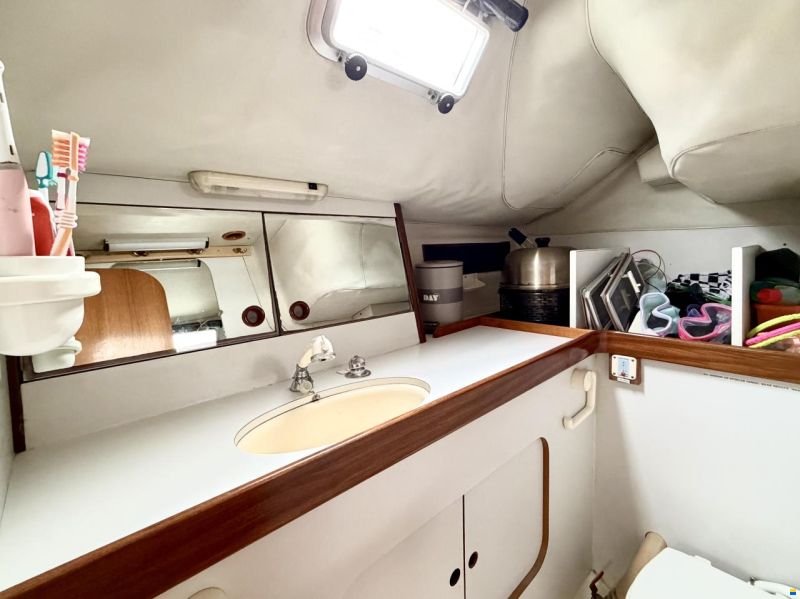 Beneteau Oceanis 350