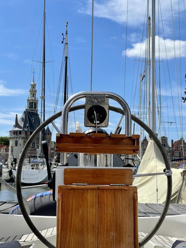 Beneteau Oceanis 350