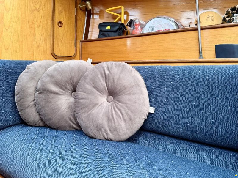 Beneteau Oceanis 350