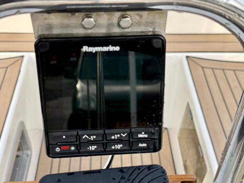 Beneteau Oceanis 350
