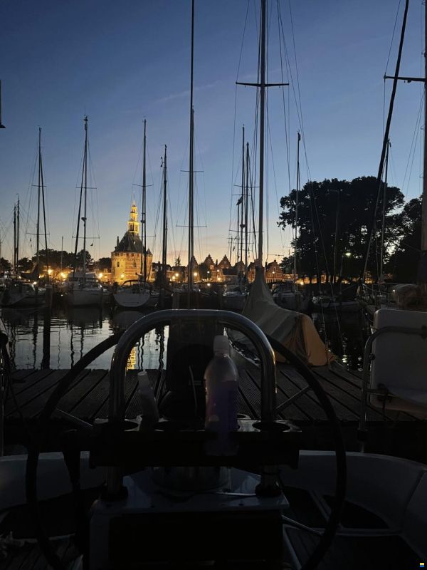Beneteau Oceanis 350