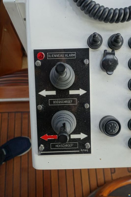 Vri-Jon Contessa 40 E