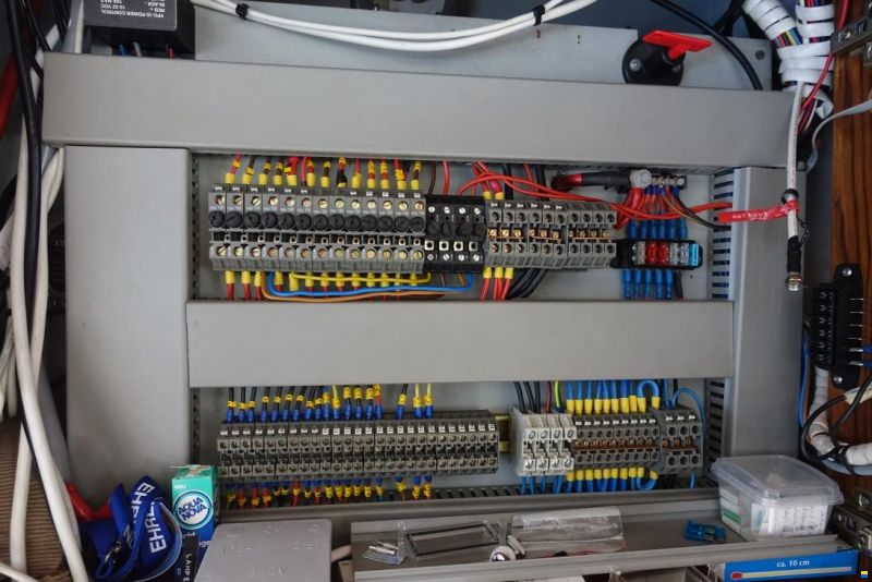 Vri-Jon Contessa 40 E