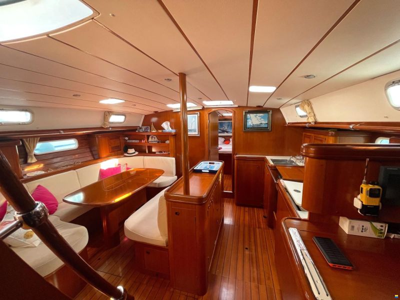 Beneteau 50