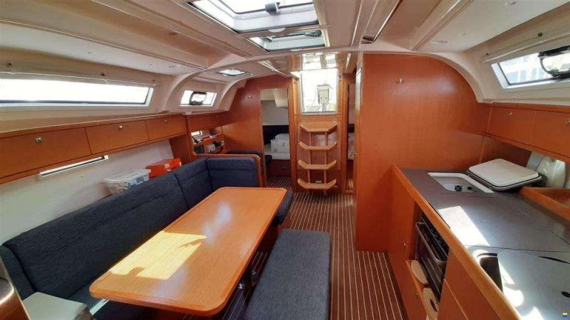 Bavaria CRUISER 41