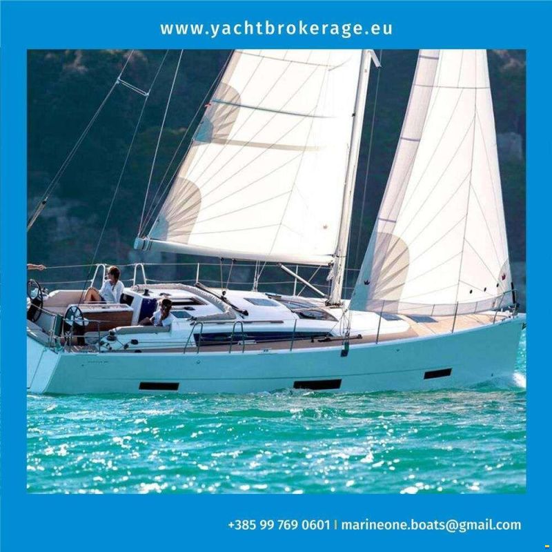 Dufour 390