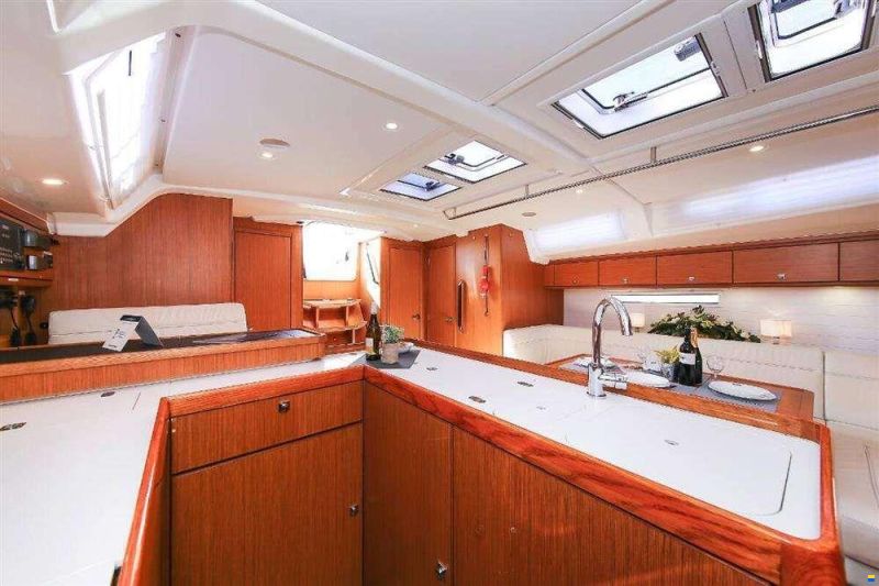 Bavaria 56 CRUISER