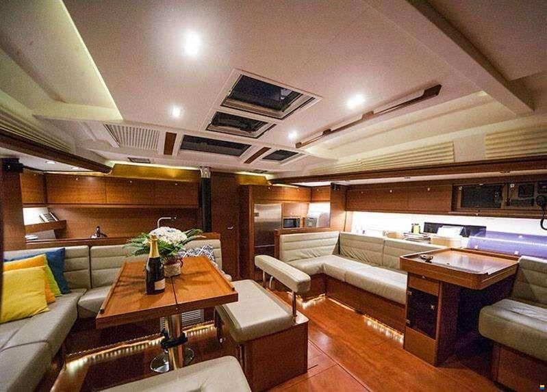 Dufour 560 GRAND LARGE