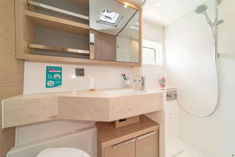 Lagoon 46