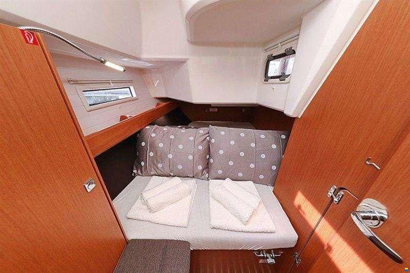 Bavaria 37 CRUISER
