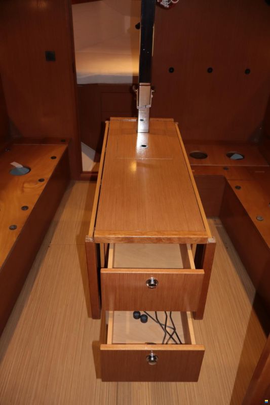 Bavaria Cruiser 32