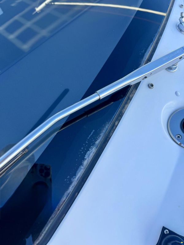 Absolute 48 Coupé